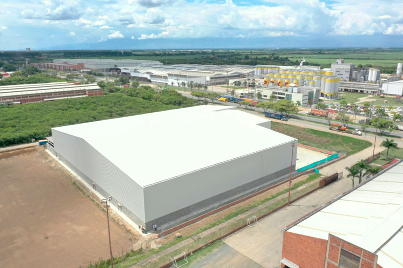 Alpla Colombia Ltda. – Bodega para producción, almacenamiento, cuartos técnicos y oficinas (Yumbo, Valle)